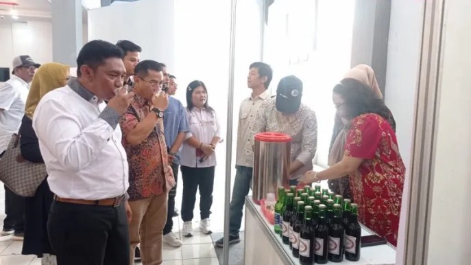 Pemko Padang akan menyerahkan sertifikat HAKI kepada pelaku ekonomi kreatif. (Foto: Diskominfo Padang)