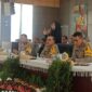 Kapolda Sumbar, Irjen Pol Suharyono menyampaikan laporan akhir tahun dalam konferensi pers di Mapolda Sumbar, Selasa (31/12/2024). [foto: Ist]