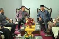 Gubernur Sumbar Mahyeldi menyambut kunjungan Baleg DPR yang dipimpin legislator Mulyadi. (Foto: ist)