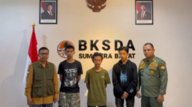 Para pendaki ilegal yang nekat mendaki Gunung Marapi menyampaikan permintaan maaf dan mengakui kesalahan yang dilakukan. [foto: BKSDA Sumbar]
