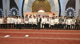 Gubernur Sumbar kukuhkan pengurus Masjid Raya Syekh Ahmad Khatib Al Minangkabawi.