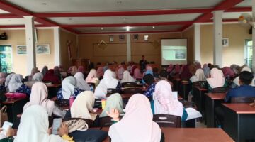 KKG Wilayah 2 Kecamatan Lubuk Sikaping Gelar Workshop Penguatan Tentang Deeplearning 