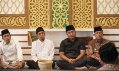 Wagub Sumbar Vasko Ruseimy Serahkan Bantuan, Kunjungi Warga Rentan dan Safari Ramadan di Payakumbuh