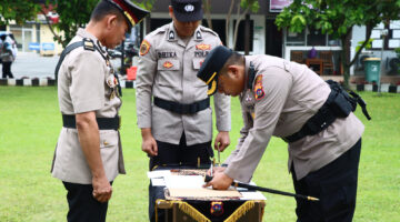 Kapolres Payakumbuh Pimpin Upacara Serah Terima Jabatan di Lingkungan Polres Payakumbuh
