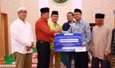 Safari Ramadan di Tigo Koto Diate, Zulmaeta Ajak Warga Perbanyak Sedekah dan Jaga Lingkungan