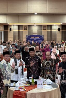 Halal Bihalal Keluarga Gonjong Limo Padang, Bupati Safni Ajak Perantau Turun Tangan Bangun Daerah