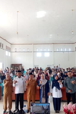 Ratusan Warga Ikuti Sosialisasi Terpadu, Hj. Aida Tegaskan Komitmen DPRD Sumbar Dukung Tertib Administrasi Perkawinan