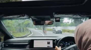 Mobil Dinas Dipakai untuk Kuliah dan Jalan Bersama Teman, Publik Pertanyakan Etika Ketua DPRD Limapuluh Kota