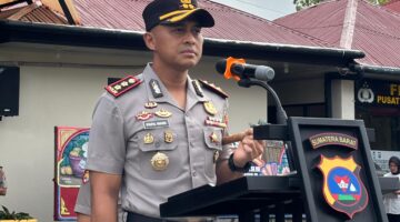 Serah Terima Jabatan di Polres 50 Kota, Kapolres Tekankan Loyalitas dan Profesionalisme