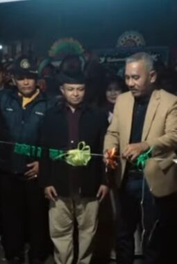 Bupati Safni Resmikan Posko Relawan Peduli Nagari Suayan, Dorong Gerakan Kerelawanan Menjadi Gerakan Besar Kabupaten