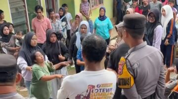 Tangis Pecah Saat Rumah Dibongkar, 6 Rumah dan 27 Makam Dieksekusi Pengadilan di Sungai Kamuyang
