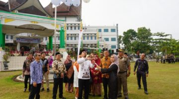 Peringati Harganas ke-33, Wabup Lima Puluh Kota: Keluarga Fondasi Utama Membangun Generasi Unggul