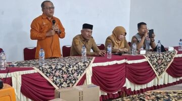 Korban Bencana Gunuang Omeh Terima Bantuan Rumah Tangga