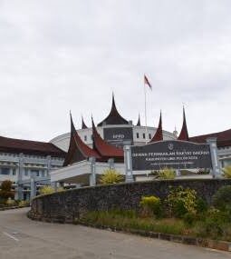 BPK Temukan Kelebihan Pembayaran Tunjangan DPRD Limapuluh Kota Rp787,5 Juta
