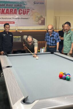 32 Pebiliar Tiga Provinsi Bertarung di PWI Bhayangkara Cup I 2026, Sinergi Polri dan Pers Menggema dari Limapuluh Kota