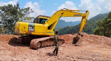 Hari Kelima TMMD/N ke-129, Progres Pembukaan Jalan di Buluh Kasok Tembus 52 Persen