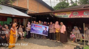 Turun hingga Malam, Andri Jonpito Jemput Aspirasi Warga dari Rumah ke Rumah