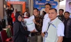 Zulmaeta Pastikan Bantuan 420.600 Kg Beras Tepat Sasaran untuk Warga Payakumbuh