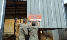 PUPR Payakumbuh Segel Tiga Bangunan Tak Berizin, Tersebar di Tiga Kecamatan